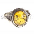 Ring, amber, oval