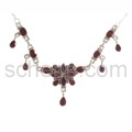 Collier with garnets, facet cut
