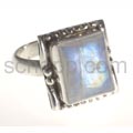 Ring with moonstone, rectangular
