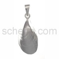 Pendant mussel