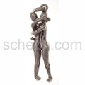 Pendant, embracing couple, movable figures