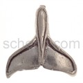 Pendant tailfin, moderately large
