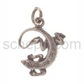 Pendant lizard