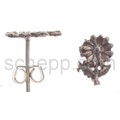 Ear studs flower
