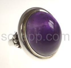 Ring, amethyst, oval