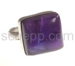 Ring, amethyst, square