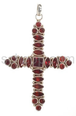 Anhnger Kreuz, Granat mit Facettenschliff