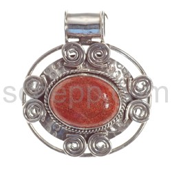 Pendant, coral, oval