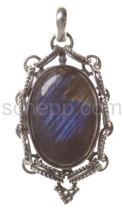 Pendant, labradorite, oval