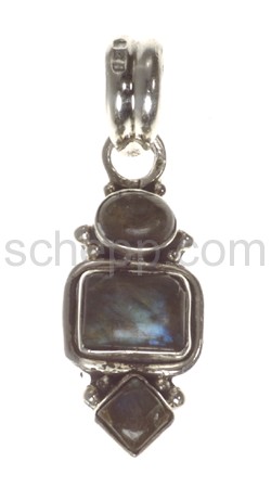 Pendant with three small labradorites