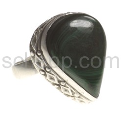 Ring with malachite, drop shape