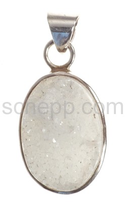 Pendant, quartz-druse, oval