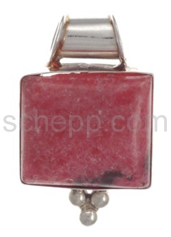 Pendant, ruby, square