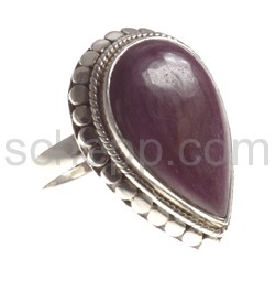 Ring with ruby, drop shape