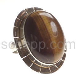 Ring with tiger\s eye, oval