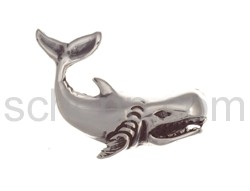 Brooch whale