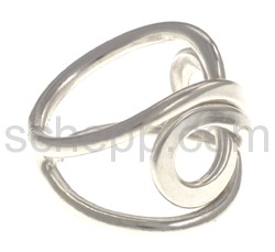 Ring aus Silberdraht, mit Knoten
