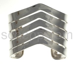 Armspange, geschlitzt, spitz zulaufend
