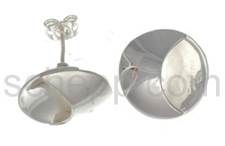 Set aus stabfrmigem Anhnger und Ohrsteckern
