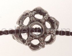 Bead with ornaments, semicircle