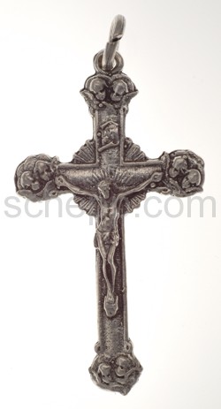 Pendant, cross with Christ and angels\ faces