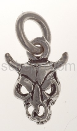 Pendant bull\s head