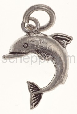 Pendant dolphin