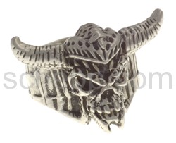 Ring Viking\s skull