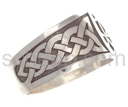 Armspange mit keltischm Knotenmuster und Pentagramm