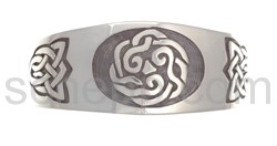 Armspange mit keltischem Knotenmuster