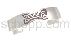 Bangle with Celtic knot design