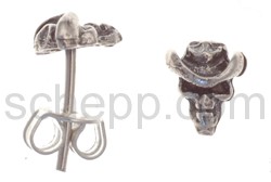 Ear studs skull with hat