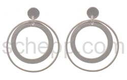 Drop earring/Ear stud with silver rings, large